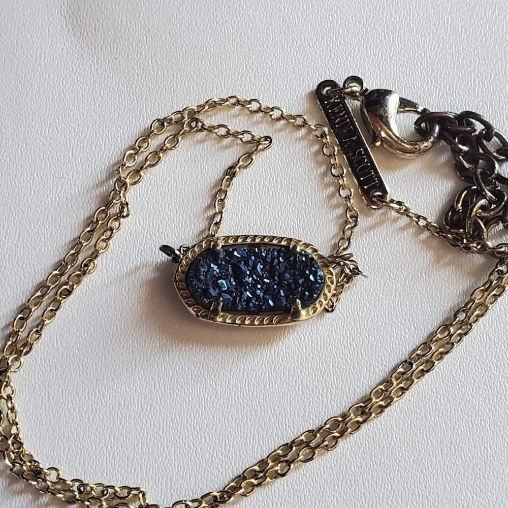 Kendra Scott Elisa Pendant in Gold Plate with Blue Iridescent Drusy READ